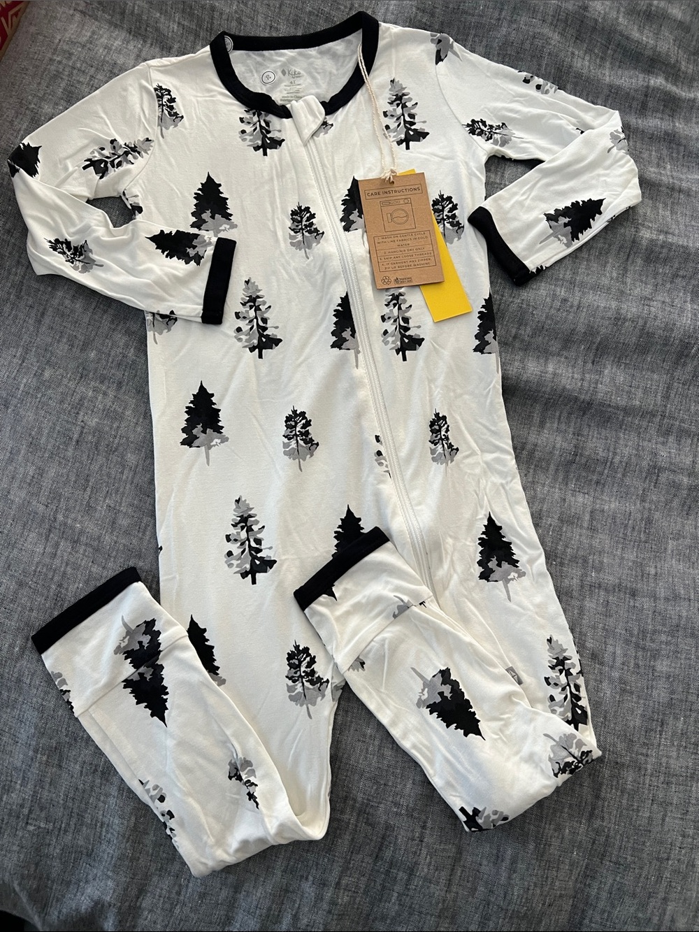 Kyte Baby Zip Romper